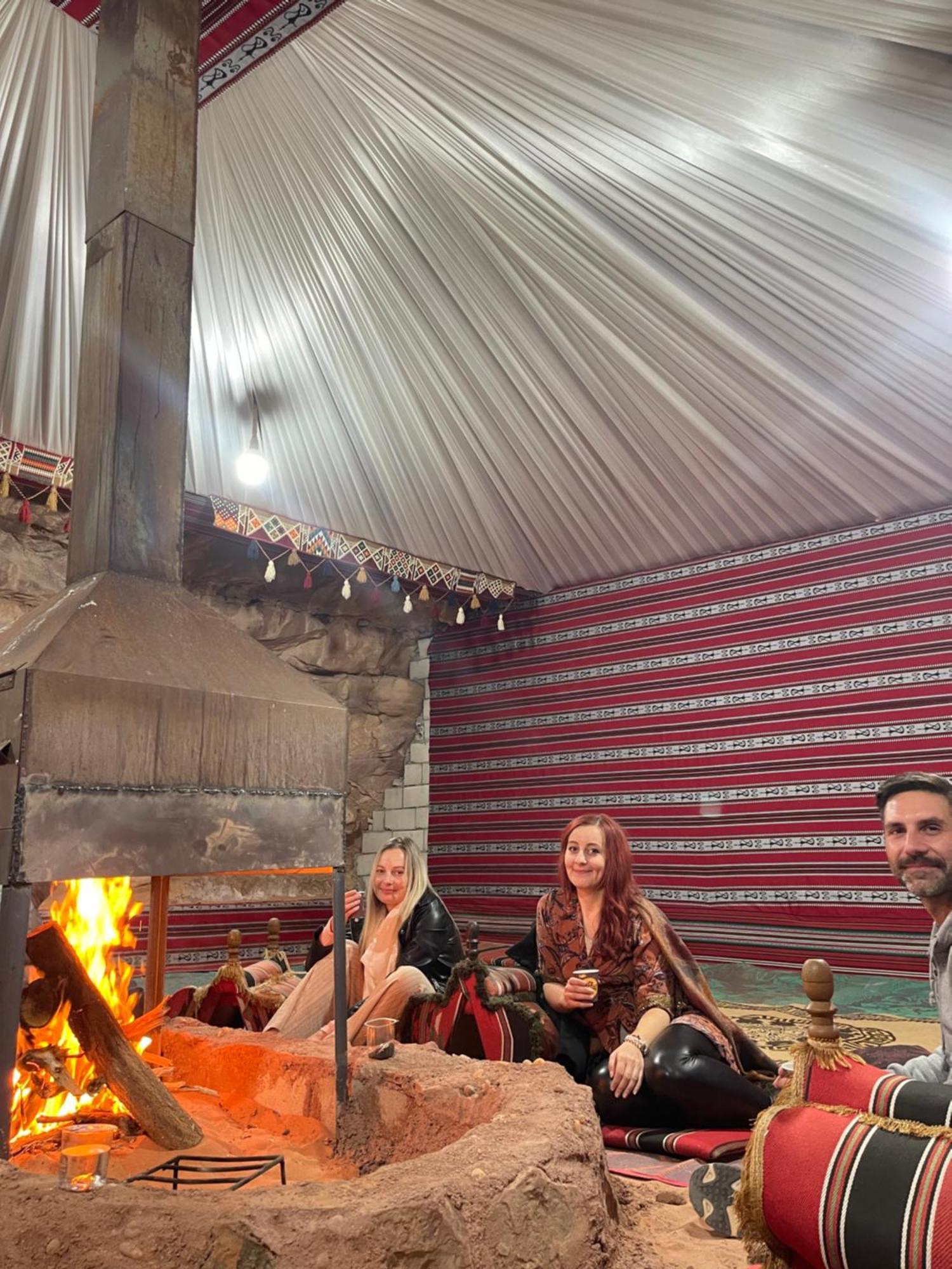 Luxury tent Wadi Magic Camp
